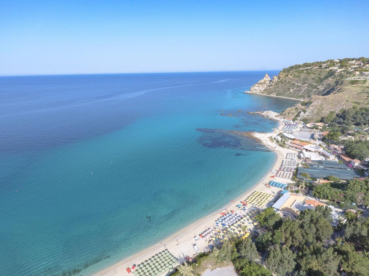 Hotel Residence Costa Azzurra Capo Vaticano Exteriör bild